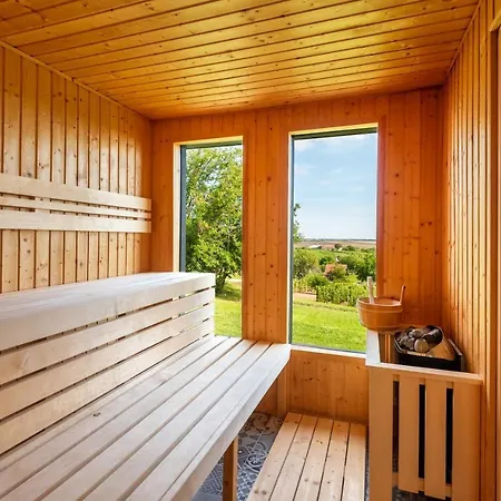 Borarium Vendeghazak - Zenit Haz Gasthof 3*