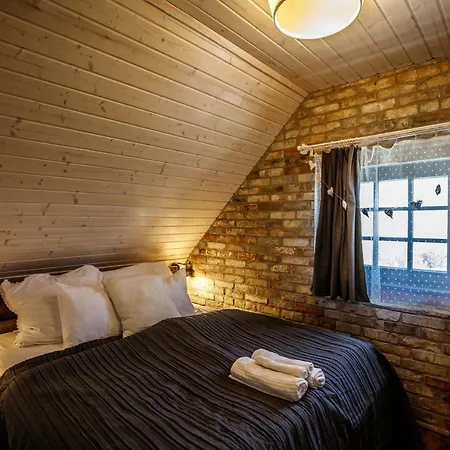 Borarium Vendeghazak - Zenit Haz Gasthof 3*